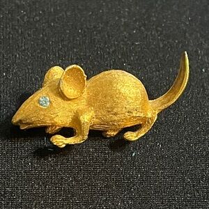 Vintage Small Brooch - Mouse with Blue Rhinestone Eye - 1.25” long